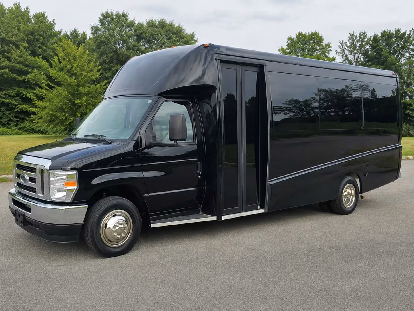 renton employee shuttle services